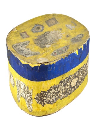 Item #47376 Original American Wallpaper and Decoupage Band Box. Decoupage